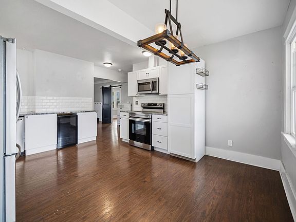 5th image of 2527 W Liberty Ave