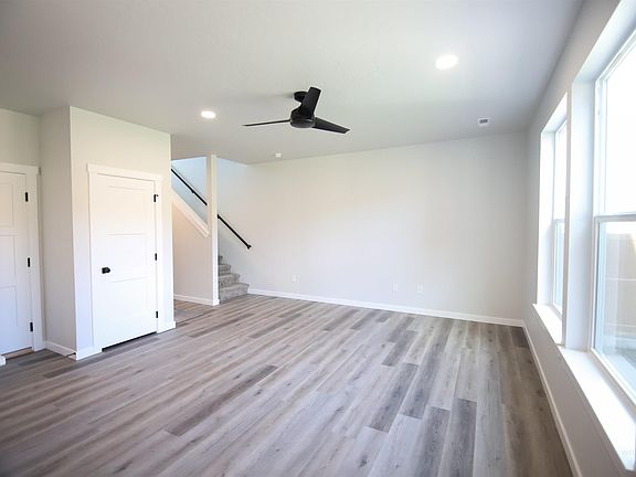 2nd image of 6810 W Corona St