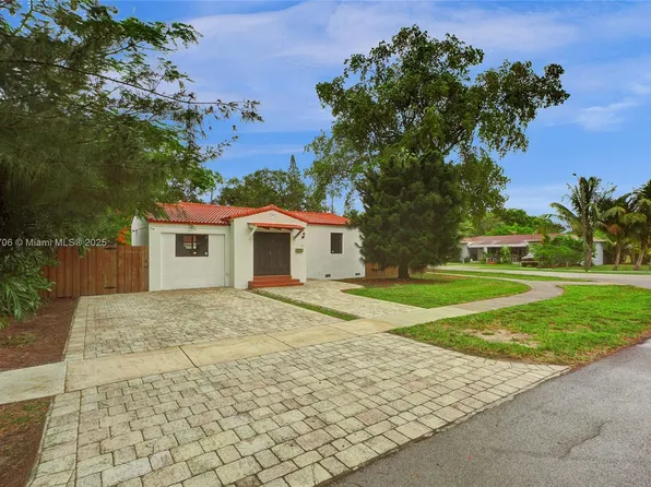 871 NE 122nd St, North Miami, FL 33161