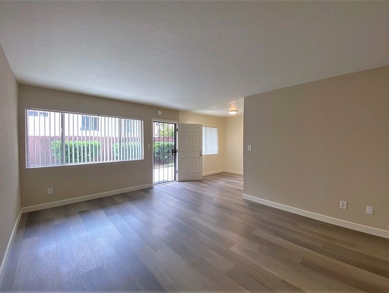1st image of 1140 Grand Ave APT 6