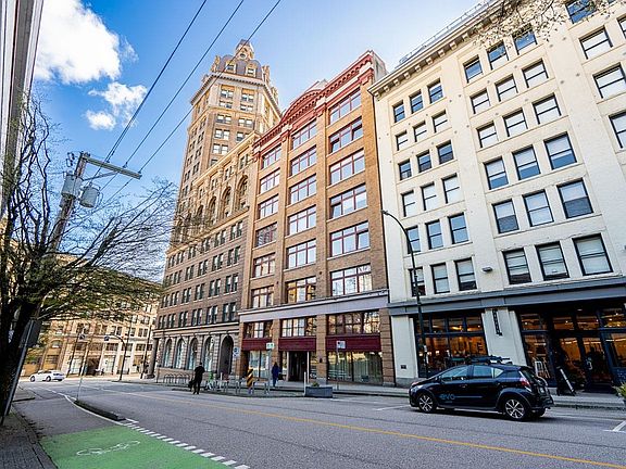 5th image of 518 Beatty St #703