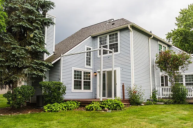 939 Chase Ct — Photo 33