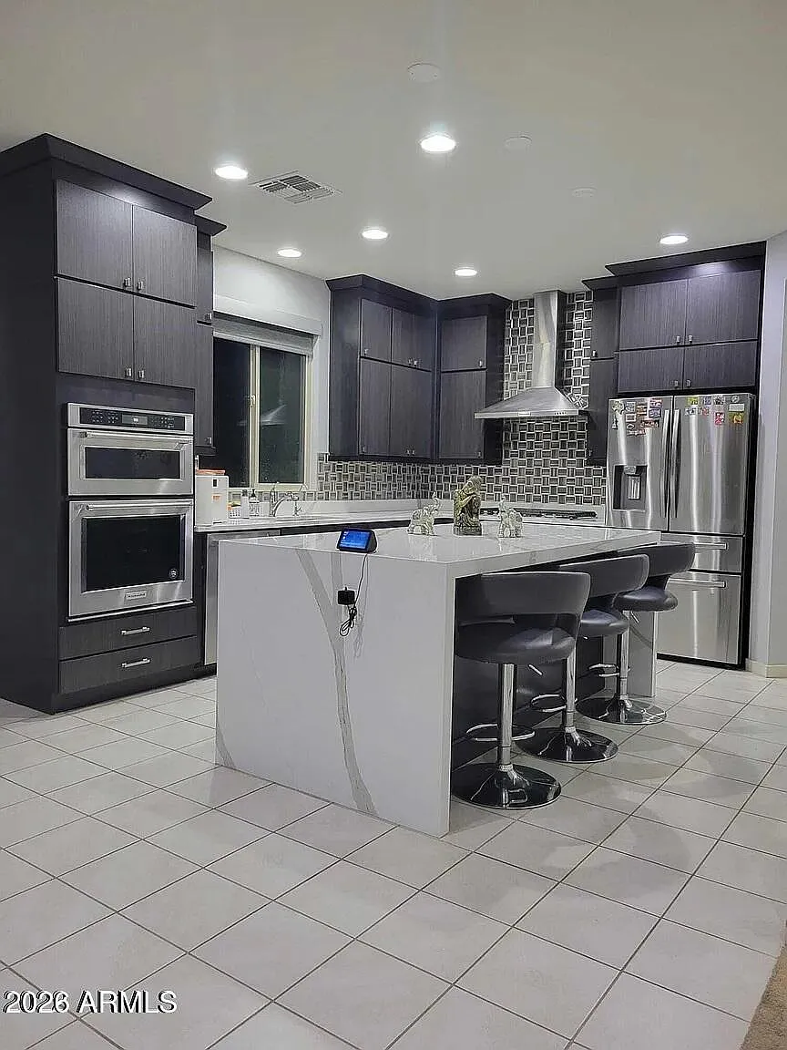 3 bed, 2.5 bath, 2179 sqft, $3,450 — Photo 4