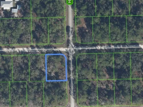 1002 Hummingbird St, Lake Placid, FL 33852