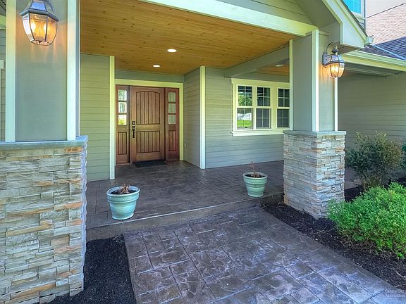 2nd image of 20435 Woodside North Dr