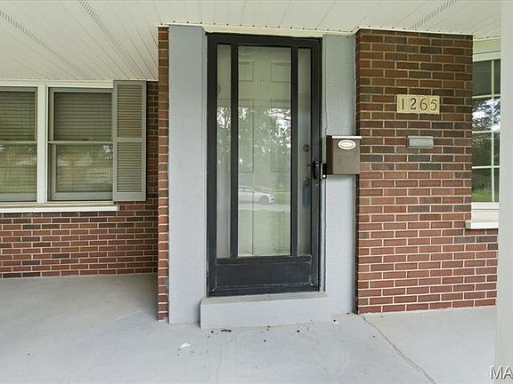 4th image of 1265 Saint Michael St