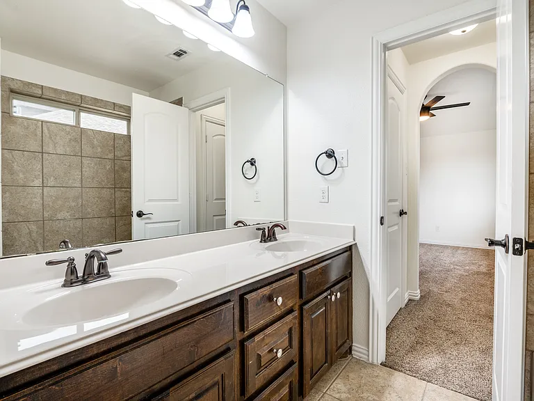 1191 Polo Heights Dr — Photo 32