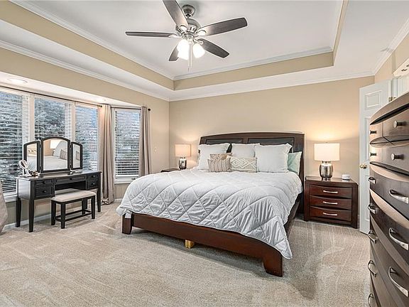 4th image of 12715 Baltimore Ct