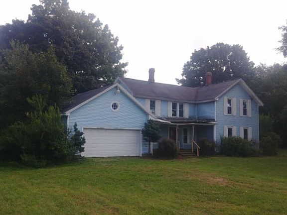 2nd image of 2057 E Main St