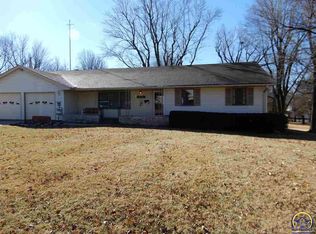 412 W 3rd St, Holton, KS 66436