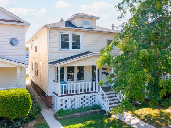 5633 N Meade Ave, Chicago, IL 60646