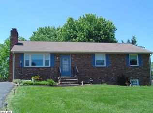 1607 Fir St, Waynesboro, VA 22980