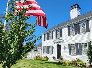 15 Onset Ave, Wareham, MA 02571