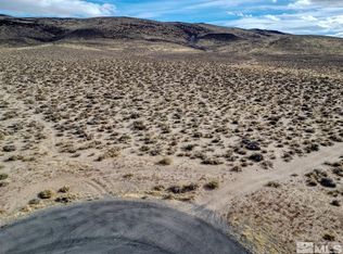 61 Desert Wells Cir, Silver Springs, NV 89429