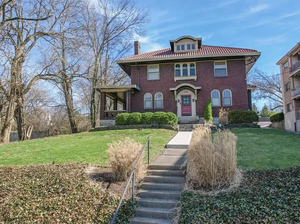 5296 Montgomery Rd, Cincinnati, OH 45212