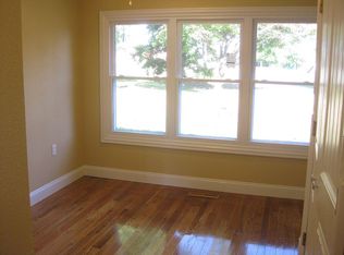 1806 S Lake Shore Ave, Springfield, MO 65807