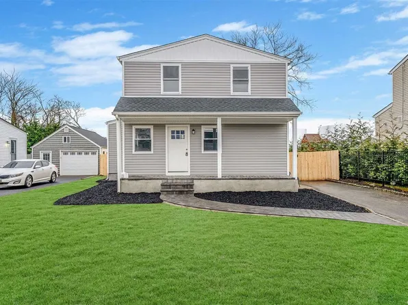 150 Sumpwams Avenue, Babylon, NY 11702