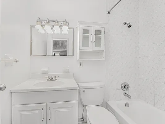 Sold by Veritas Property Management | media 17