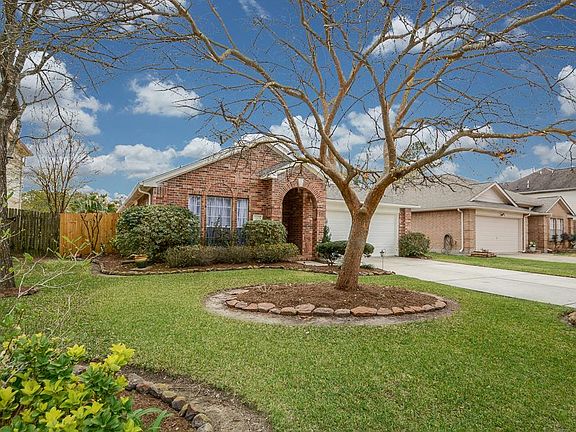 3rd image of 21475 Palace Pines Dr