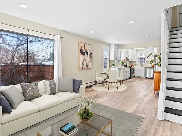 3527 Nottingham Ct, Boulder, CO 80304