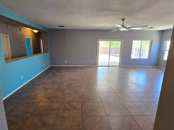 3rd image of 504 S Sterling Vistas Way