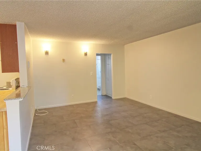 807 E Cottonwood Rd #11 — Photo 3