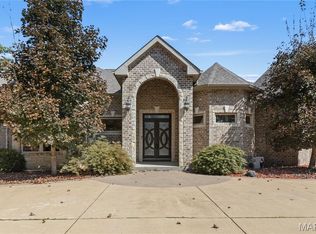 4068 Fleur Du Bois Dr, Florissant, MO 63034