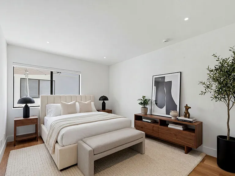TALA Local at 832 Croft — Photo 2