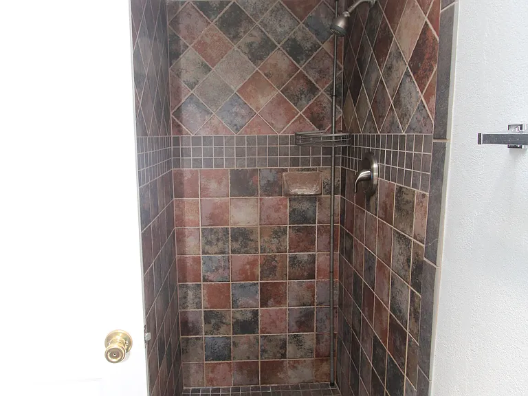346 Carpenter Dr NE #1-75 — Photo 9