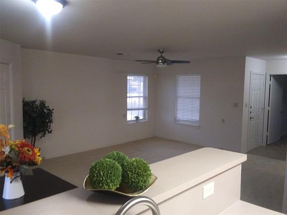 4th image of 4073 Fm 813 APT 2