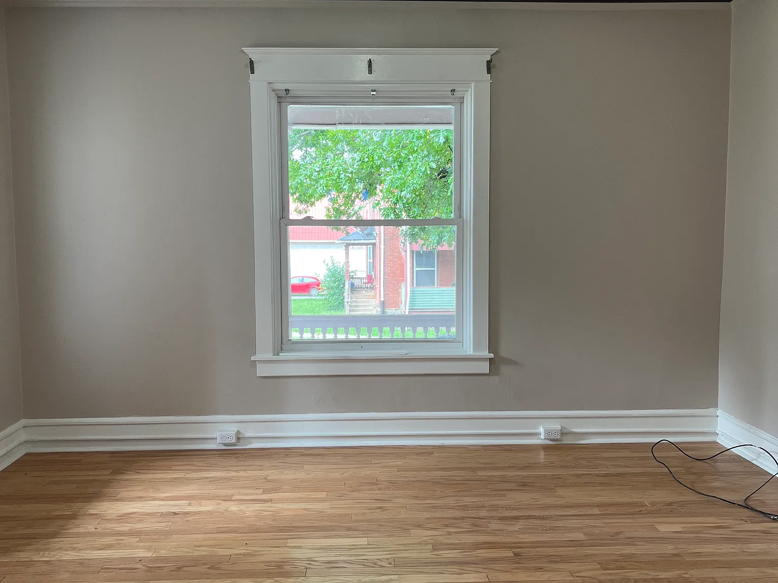 3 bed, $1,350 — Photo 4
