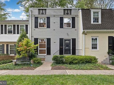 3569 Hamlet Pl #205, Chevy Chase, MD, 20815