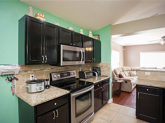 5th image of 5860 Windridge Dr