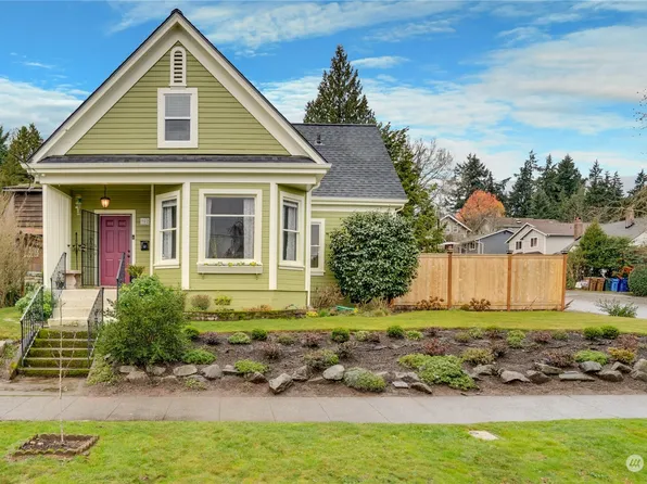 902 S Lawrence Street, Tacoma, WA 98405