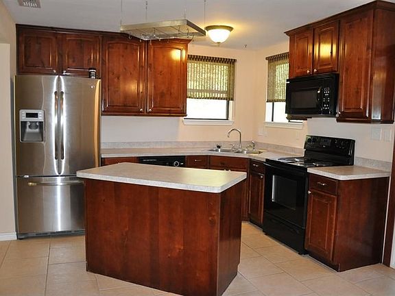 5th image of 9385 W Lakeshore Dr