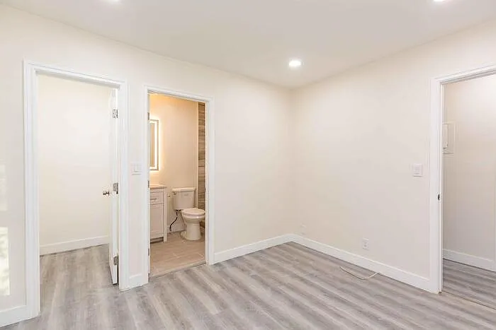 2615 Lake Ave #1 — Photo 14