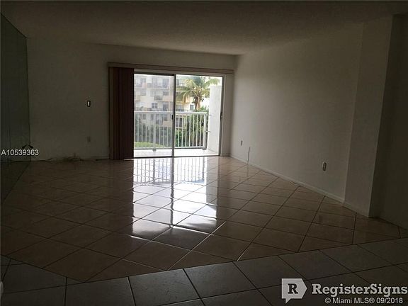 5th image of 17800 Atlantic Blvd #A408