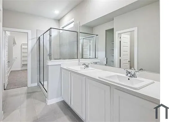 515 Green Grass Dr — Photo 6