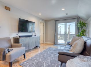 632 SE Powell Blvd, Portland, OR 97202