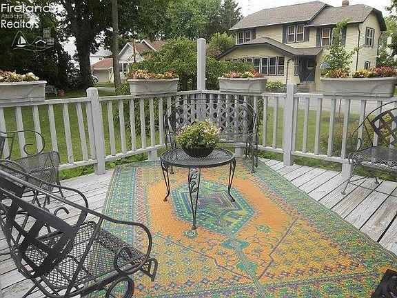 5th image of 601 Oak Ave