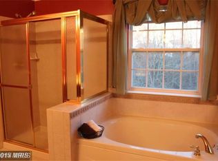 3926 Sweetbriar Ln, Frederick, MD 21704