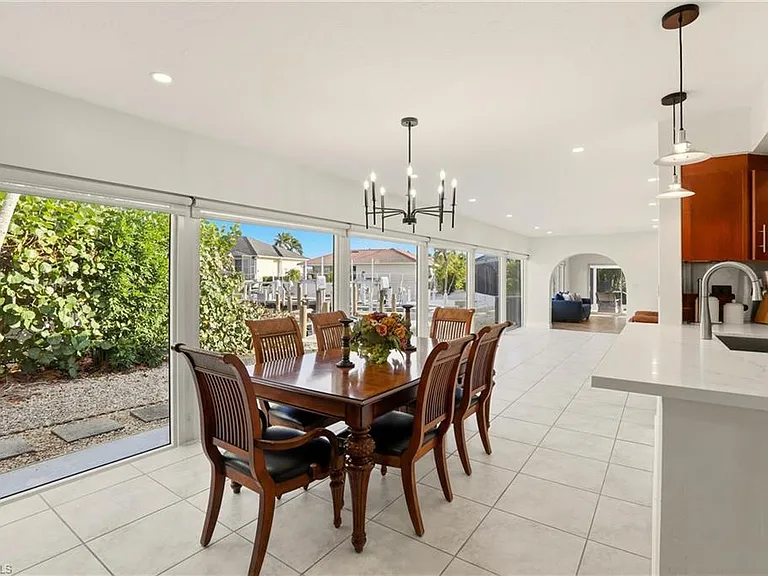 339 Landmark St — Photo 17