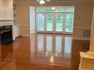 524 College Rd, Greensboro, NC 27410