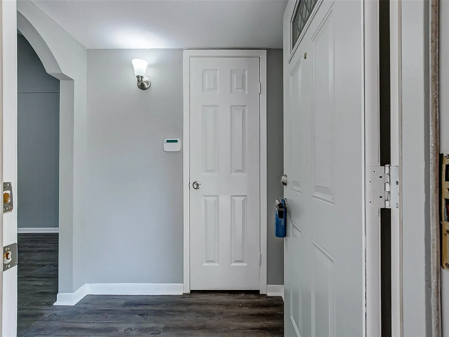 4 bed, 1274 sqft, $1,900 — Photo 3