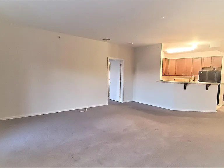 635 Timberlake Dr — Photo 3