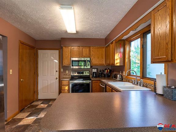 3rd image of 240 W Chadderton Dr