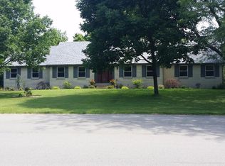 1709 Bahama Rd, Lexington, KY 40509