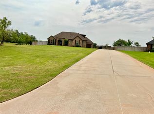 5224 Horizon Blvd, Yukon, OK 73099