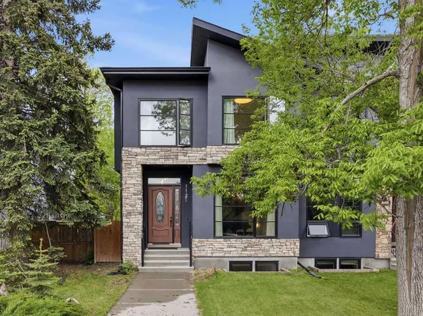 1125 E Russet Rd NE, Calgary, AB T2E 5L4