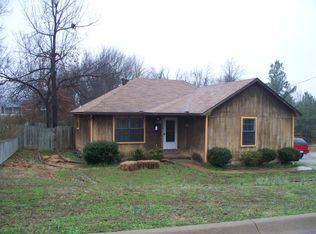 303 W Maple St, Pocahontas, AR 72455